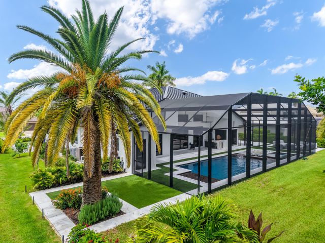 Продажа дома по адресу 10290 Silver Lake Drive - фото 6809430