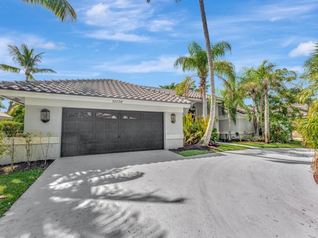 Продажа дома по адресу 10738 Santa Rosa Drive - фото 6535330