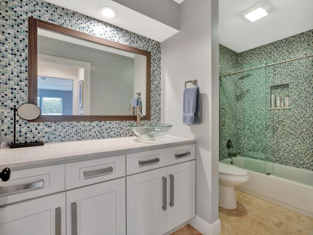 Продажа дома по адресу 13708 Whispering Lakes Lane - фото 6544689