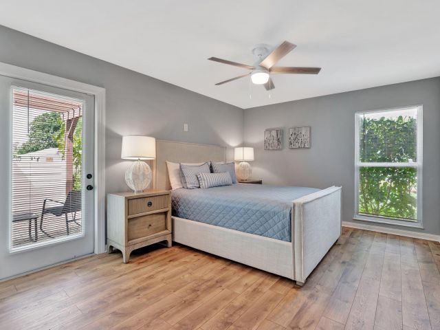 Продажа дома по адресу 13708 Whispering Lakes Lane - фото 6544691