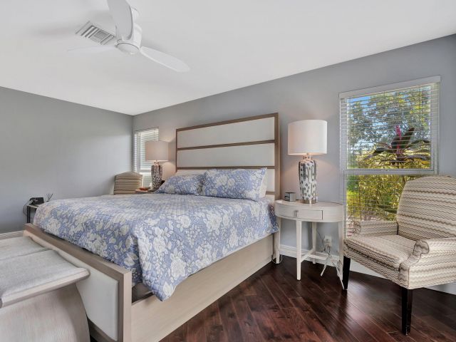 Продажа дома по адресу 13708 Whispering Lakes Lane - фото 6544694