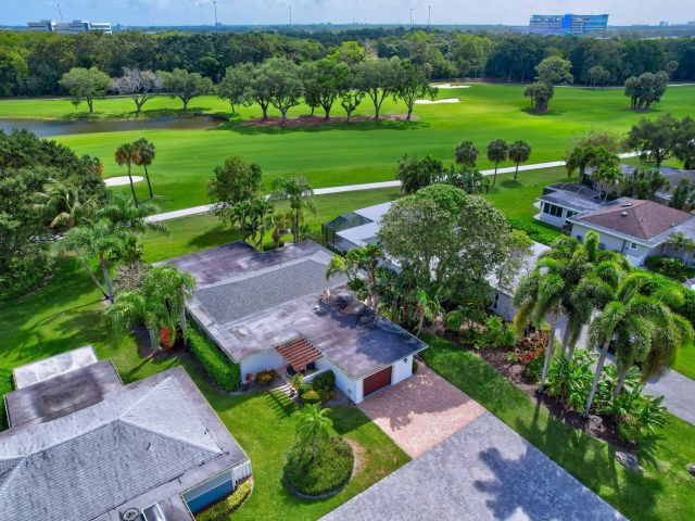 Продажа дома по адресу 13708 Whispering Lakes Lane - фото 6544705