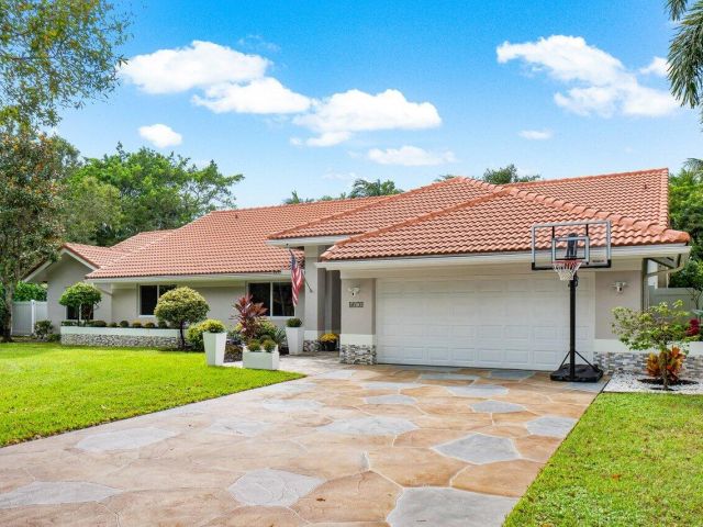 Продажа дома по адресу 3010 Salerno Way - фото 6533041