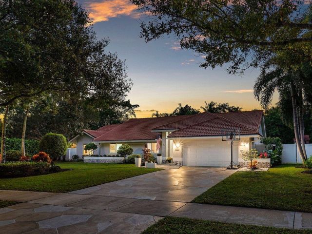 Продажа дома по адресу 3010 Salerno Way - фото 6533055