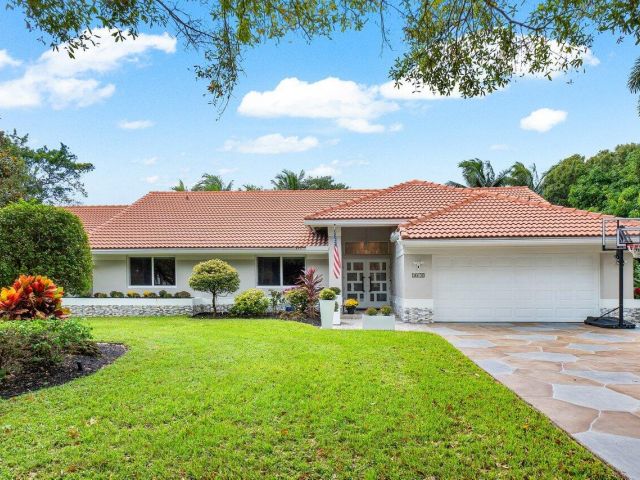 Продажа дома по адресу 3010 Salerno Way - фото 6533056