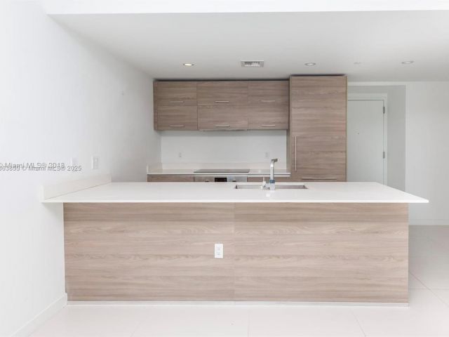 Продажа квартиры #1602 - фото 6460448