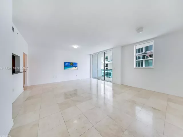 Квартира в аренду номер3421 - фото 6475183