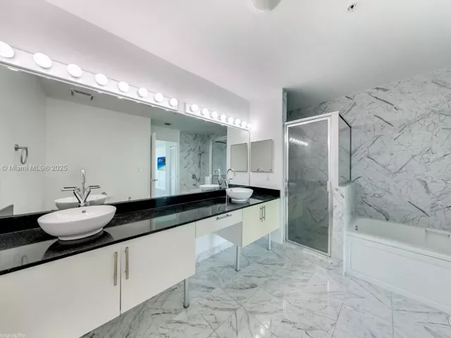 Квартира в аренду номер3421 - фото 6475174