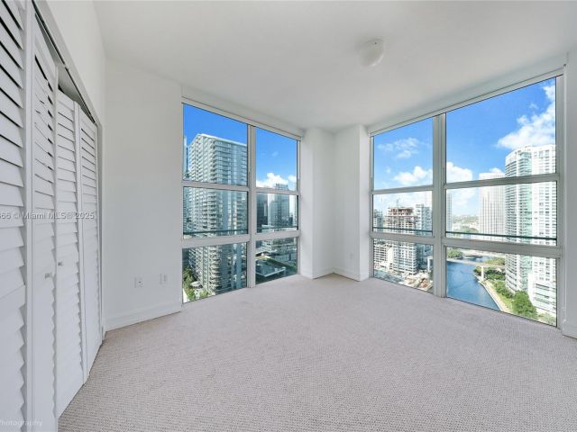 Квартира в аренду номер3421 - фото 6475178