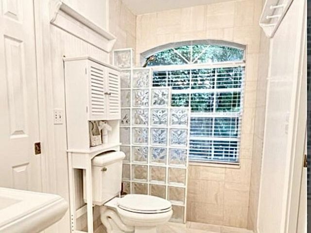 Дом в аренду по адресу 1014 Lewis Cove - фото 6505760