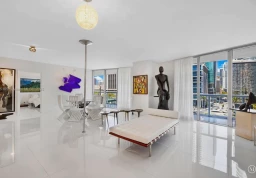 Квартира #712-714