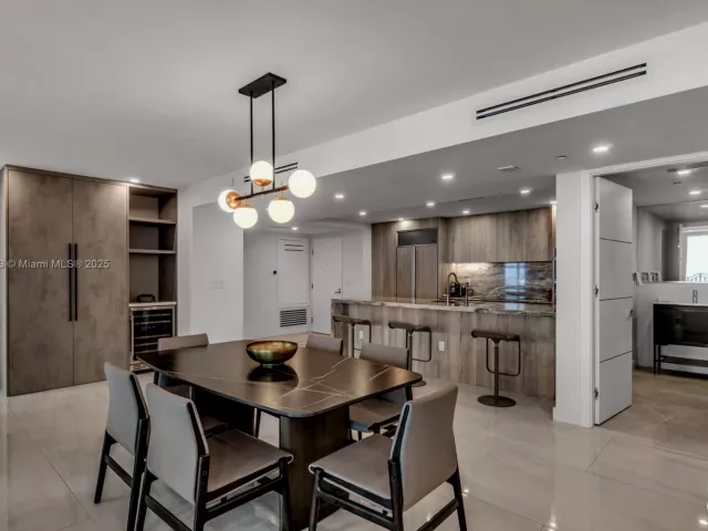 Продажа квартиры #1003 - фото 6460144