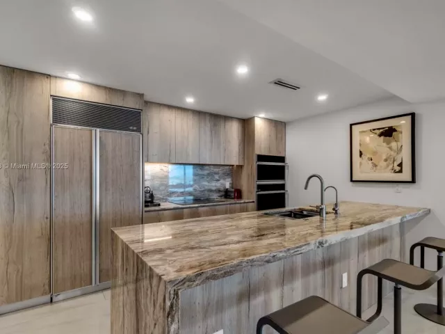 Продажа квартиры #1003 - фото 6460145