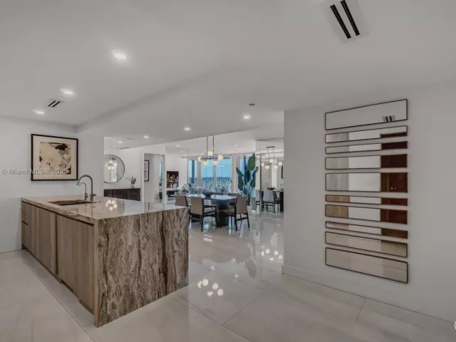 Продажа квартиры #1003 - фото 6460148