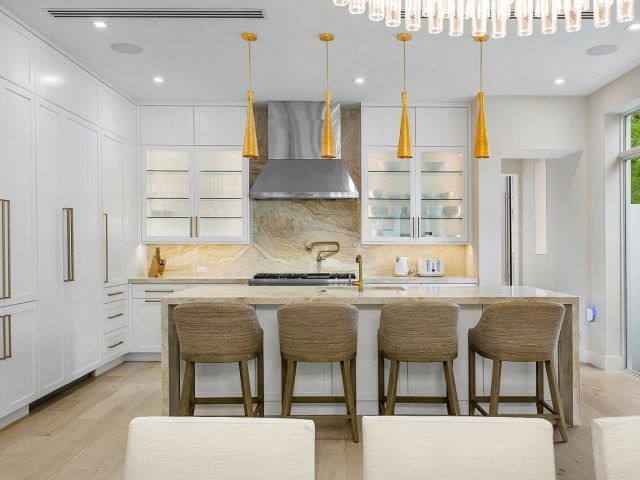 Дом в аренду по адресу 909 Bond Way - фото 6505681