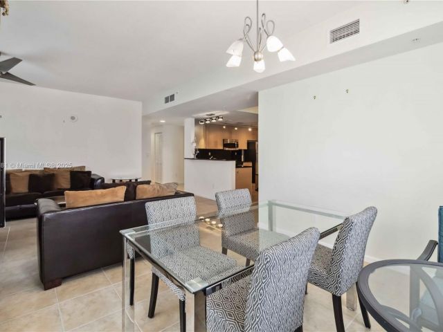 Продажа квартиры #1214 - фото 6470676