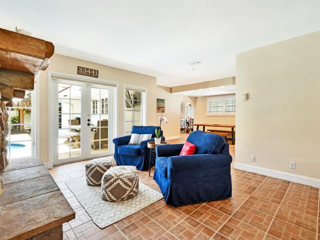 Дом в аренду по адресу 904 SE 12th Street - фото 6464116