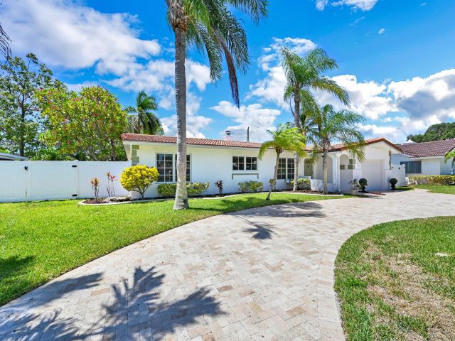Дом в аренду по адресу 904 SE 12th Street - фото 6464122