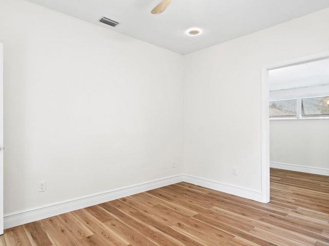 Дом в аренду по адресу 436 51st Street - фото 6533919