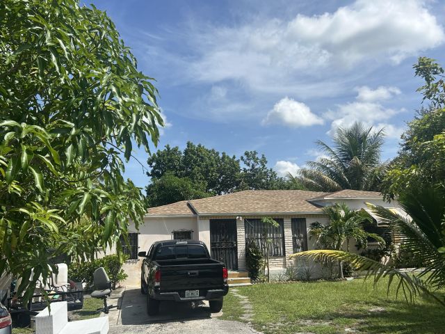 Продажа дома по адресу 565 NW 143rd Street - фото 6597966