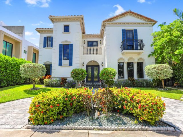 Дом в аренду по адресу 1020 Miramar Drive - фото 6505676