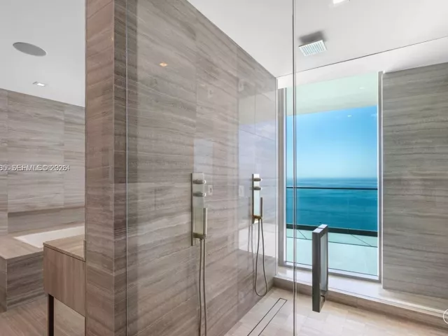 Квартира в аренду номер4600 - фото 6467571