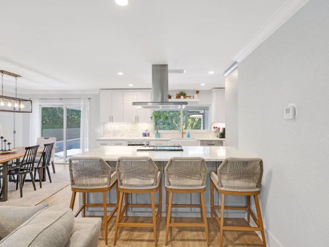 Продажа дома по адресу 926 SW 1st Street - фото 6834092