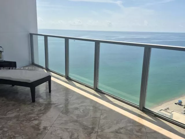 Продажа квартиры #2707 - фото 6481336