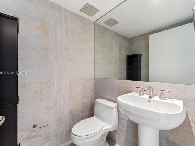 Продажа квартиры #2801 - фото 6472553