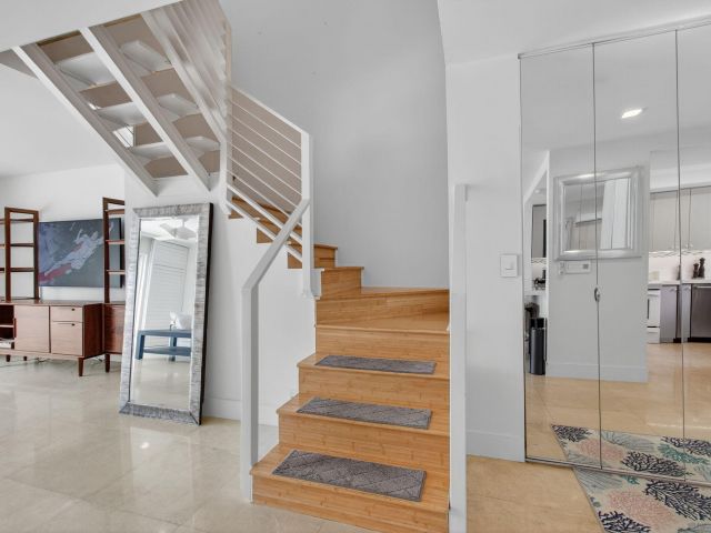 Дом в аренду по адресу 130 Andrews Avenue W 4 - фото 6532739