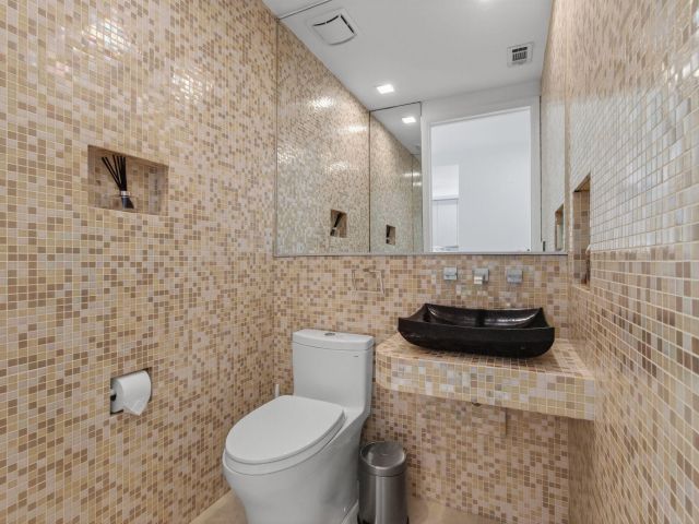 Дом в аренду по адресу 130 Andrews Avenue W 4 - фото 6532740