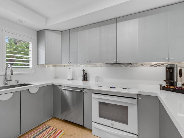 Дом в аренду по адресу 130 Andrews Avenue W 4 - фото 6532742