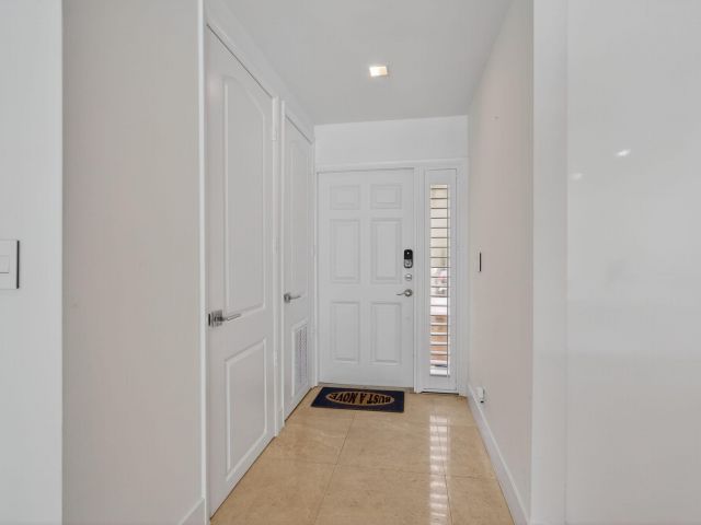 Дом в аренду по адресу 130 Andrews Avenue W 4 - фото 6532748