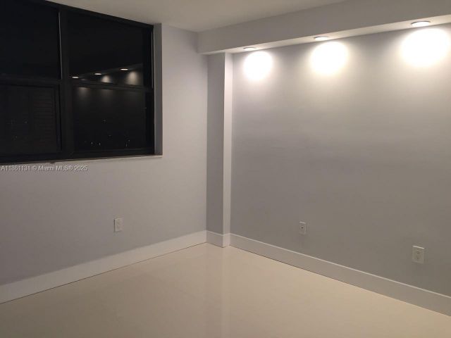 Квартира в аренду номер1003 - фото 7437047