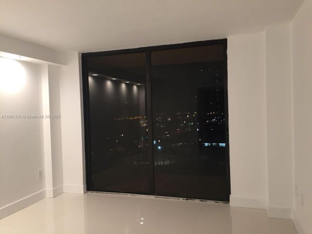 Квартира в аренду номер1003 - фото 7437052