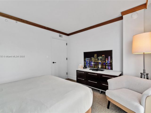 Квартира в аренду номер818 - фото 6481768