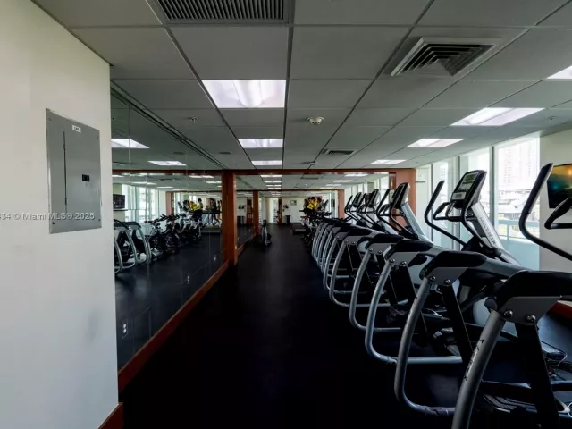 Продажа квартиры #2610 - фото 6467227