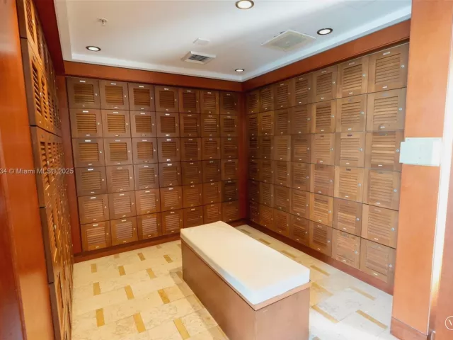 Продажа квартиры #2610 - фото 6467220