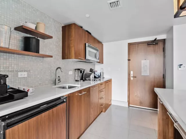 Продажа квартиры #818 - фото 6468713