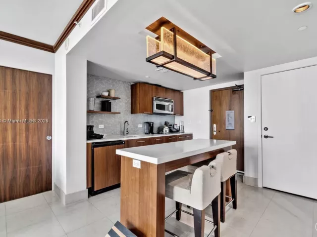 Продажа квартиры #818 - фото 6468714