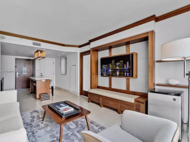 Продажа квартиры #818 - фото 6468718