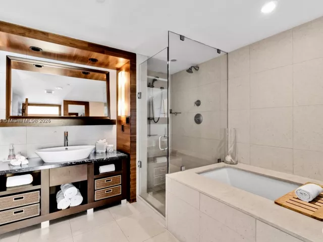 Продажа квартиры #818 - фото 6468707