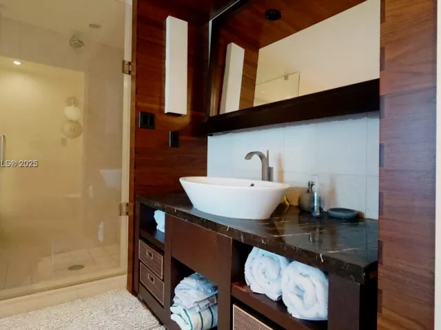 Продажа квартиры #710 - фото 6468728