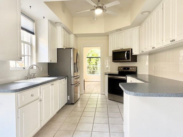 Продажа дома по адресу 2541 Kittbuck Way - фото 6506988