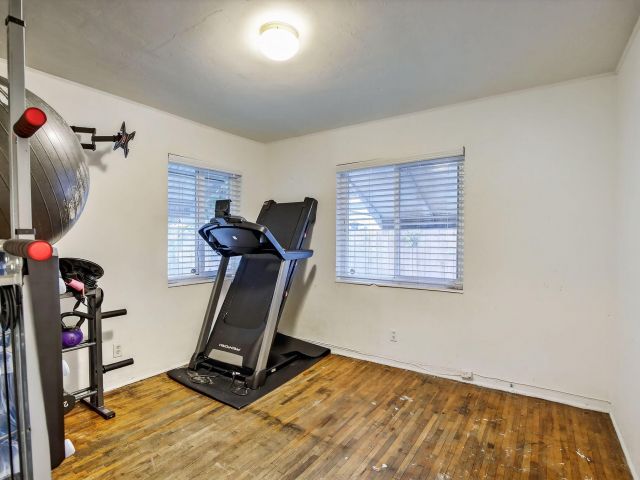 Продажа дома по адресу 6445 Charleston Street - фото 6546198