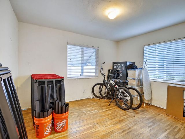 Продажа дома по адресу 6445 Charleston Street - фото 6546199