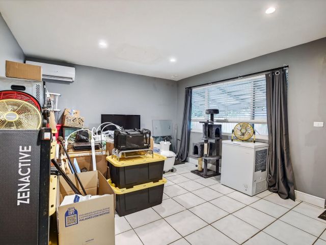 Продажа дома по адресу 6445 Charleston Street - фото 6546206