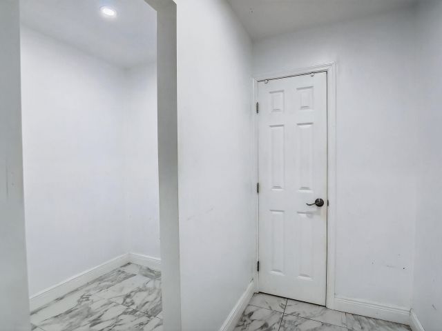 Продажа дома по адресу 6445 Charleston Street - фото 6546209