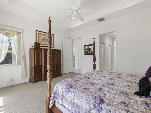 Продажа дома по адресу 10910 Grande Boulevard W - фото 6534160