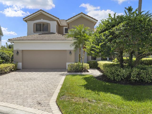 Продажа дома по адресу 10910 Grande Boulevard W - фото 6534173